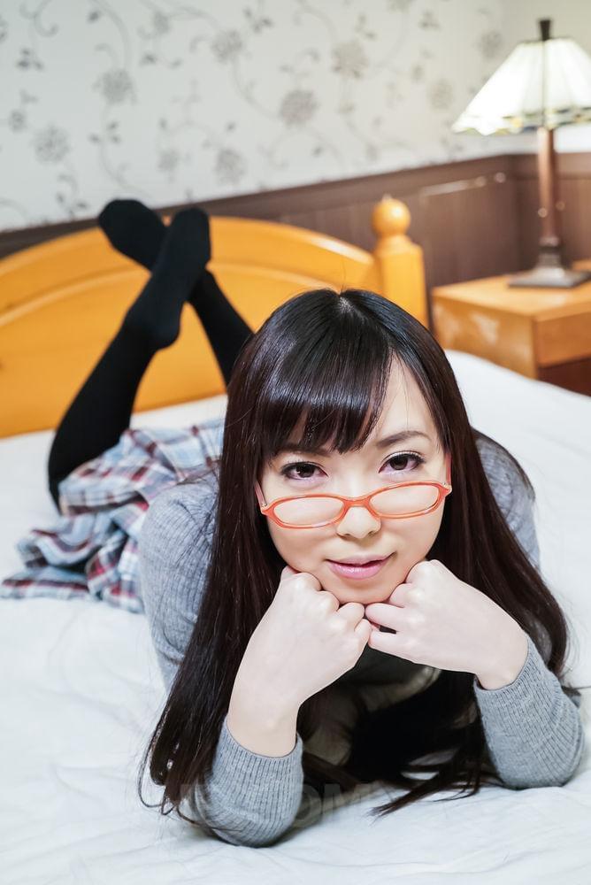 Chiemi swallows every inch and gargles his hot load before spitting it out for you - 2