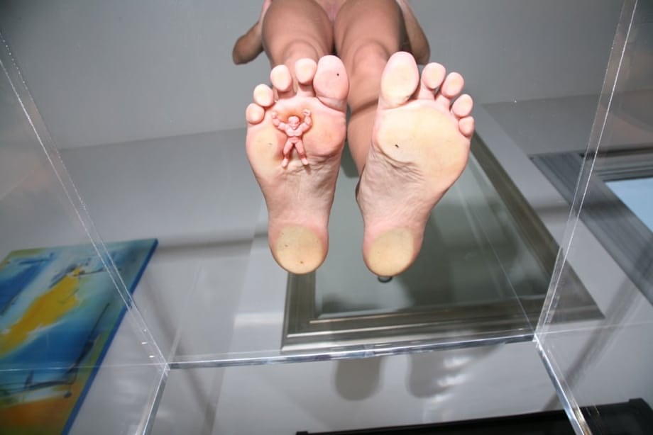 Misty Anderson's hot lesbian play with juicy wet bare feet - 8