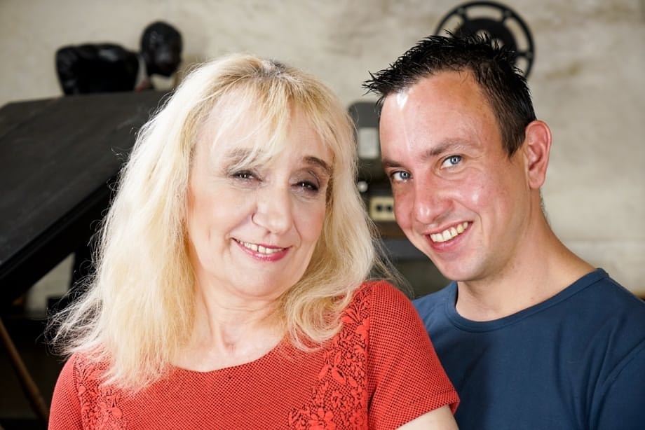 Nanney the seductive blonde granny piano teacher offers her tight ass to a horny student - 4