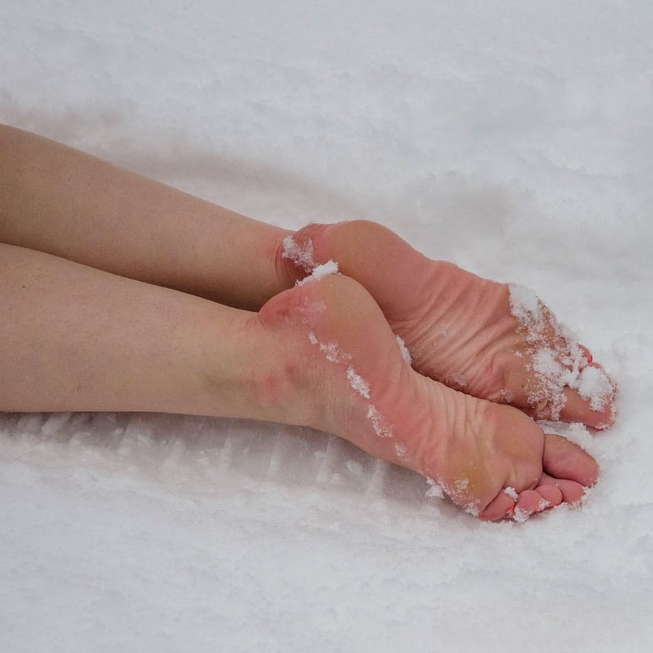 Bound Claudia Dark naked in snow, her saggy tits and bare feet exposed helplessly - 14