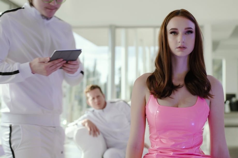 Gorgeous tall minx Shawn Alff strips pink latex and takes raw pussy-to-mouth pounding - 6