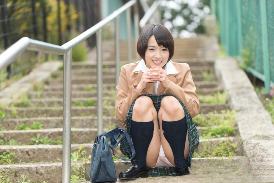 Seductive Mari Haneda strips completely nude after a teasing coed selfie - 14