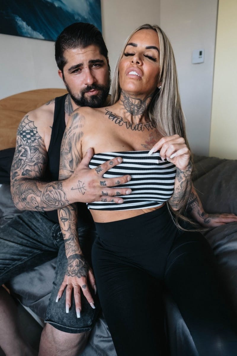 Pamela Kayne gets pounded hard with her huge inked boobs bouncing wildly on the sheets - 10
