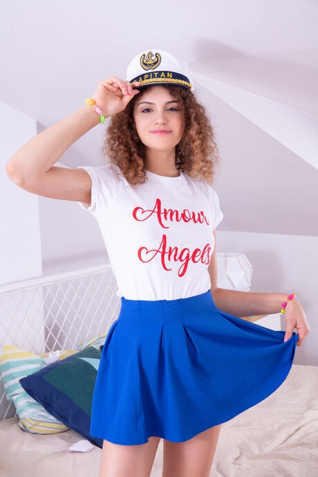 Naughty Kiera strips naked after teasingly ditching sailor outfit and hat - 3