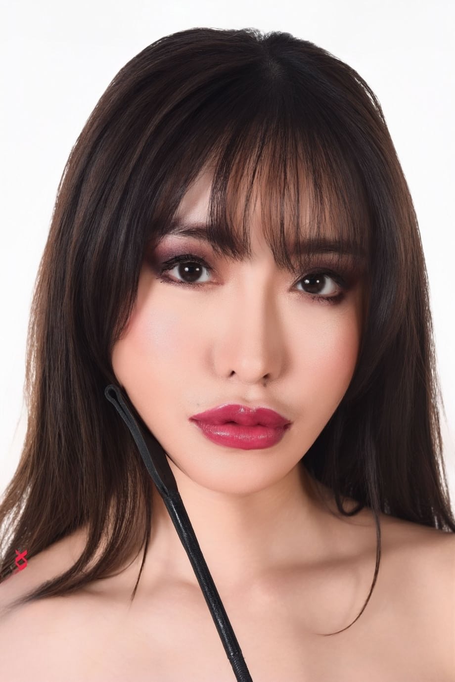 Stunning Reina Ohara strips nude from sheer lingerie and pleasures her dripping slit in sleek boots - 8
