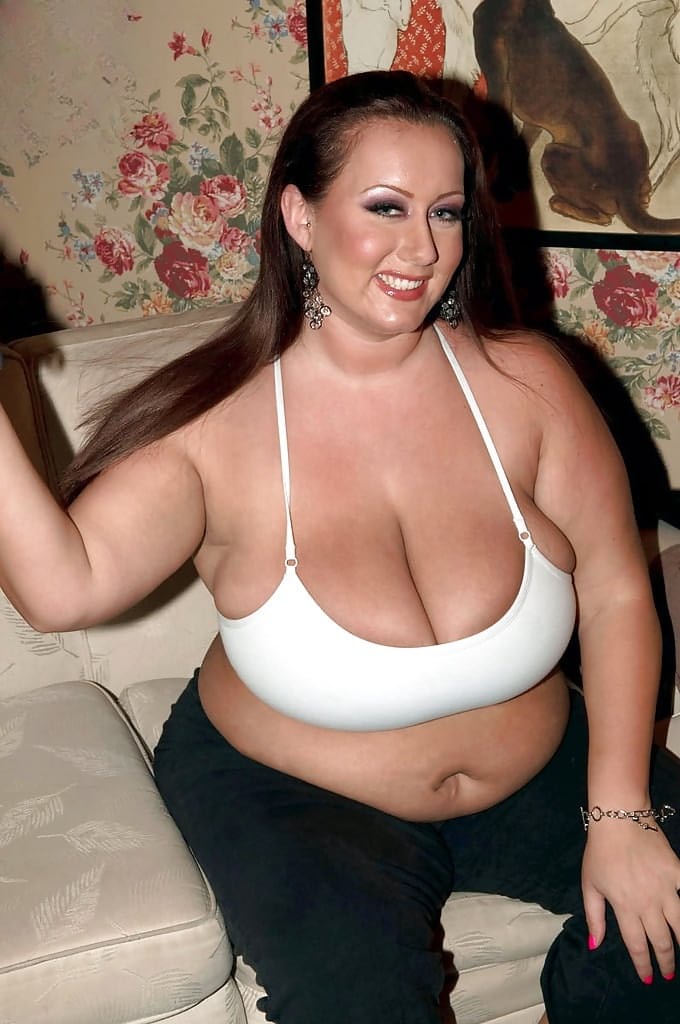 Samantha G: two curvy babes exposing their giant tits at a private topless party - 12