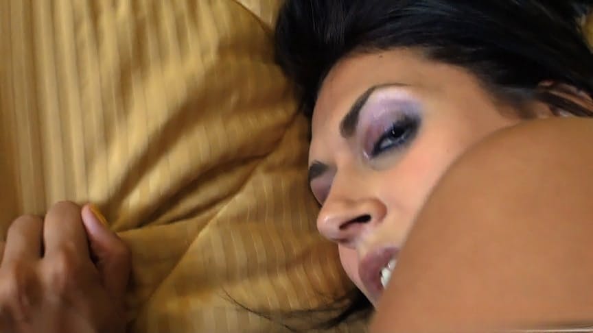 Lexi Ryan commence avec une fellation passionnée et termine avec un facial désordonné lors d'une séance de sexe hardcore - 9
