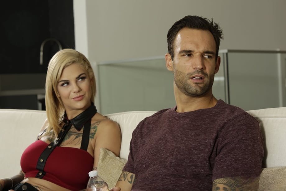 Bonnie Rotten révèle ses courbes tatouées dans une séance de séduction torride - 10