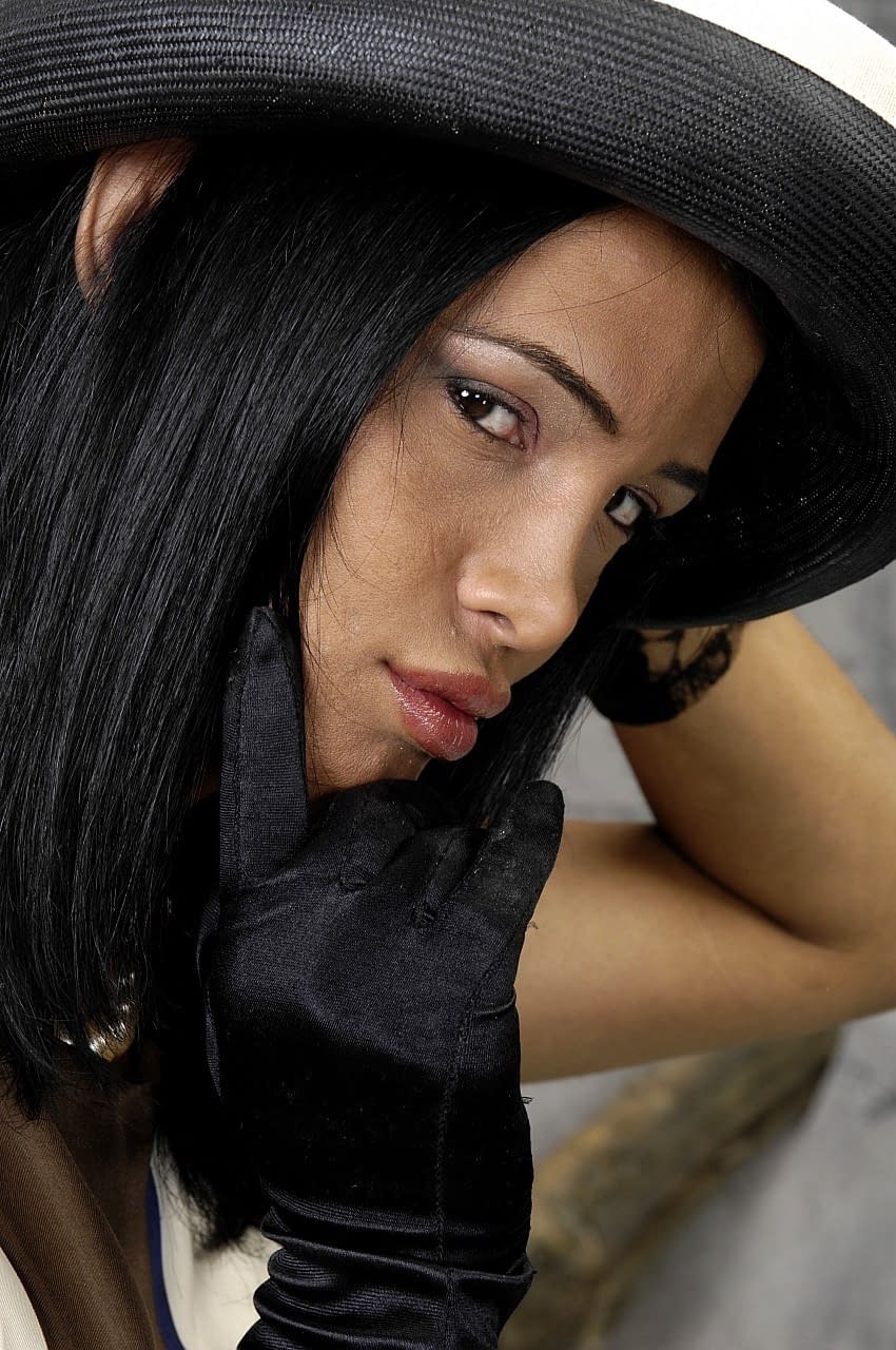 Melissa Del Prado, chaude Latina transsexuelle récompensée par une pipe hardcore insatiable offerte par un magnifique mec - 4