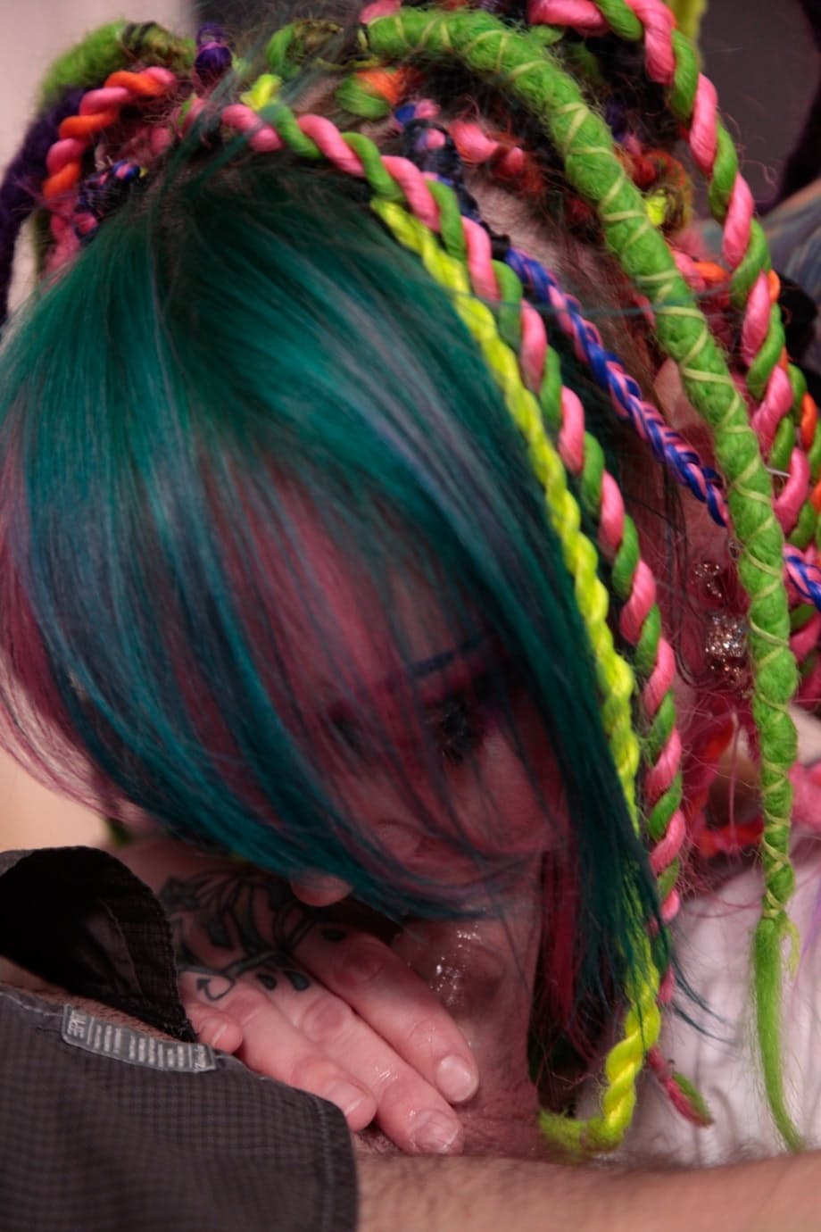 Tattooed babe Vandal Vyxen shows off her dyed hair, sucks cock & gets fucked