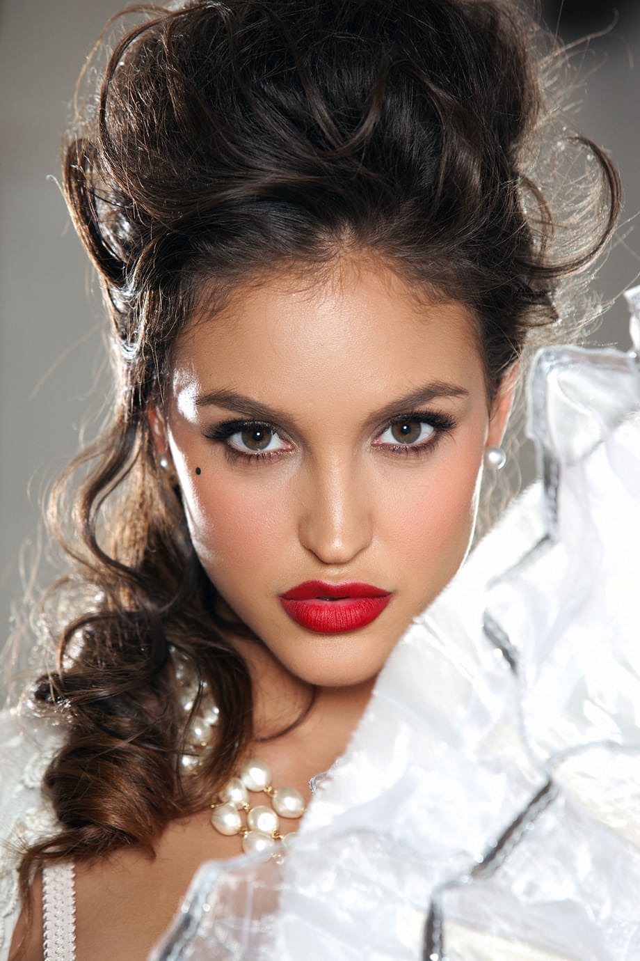Candy Vegas : poses solos aguichantes d'une nana torride - 6