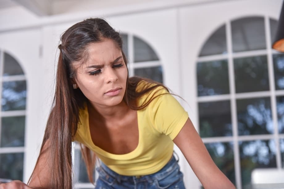 Hippo the college babysitter cheats raw with her braces clacking - 6