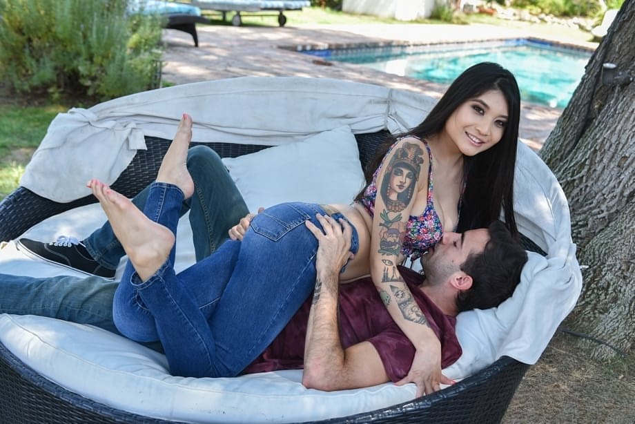 Seductive Brenna Sparks explores erotic outdoor foot play and passionate hardcore fucking - 6