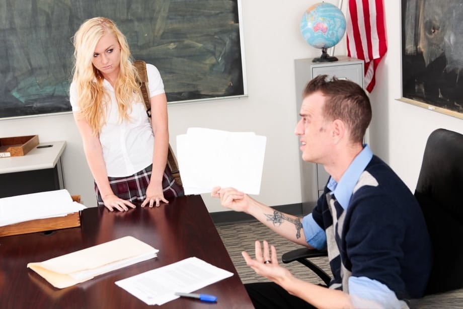 Sexy Jessie Young rides her professor hard to earn that A-plus grade - 2