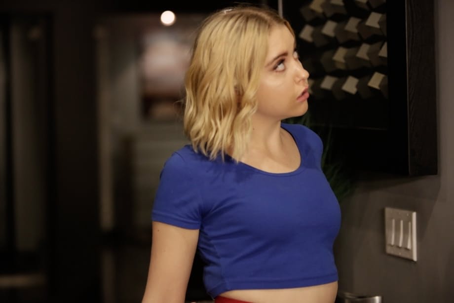 Jax Slayher's massive black cock pounds tiny Chloe Cherry senseless - 5