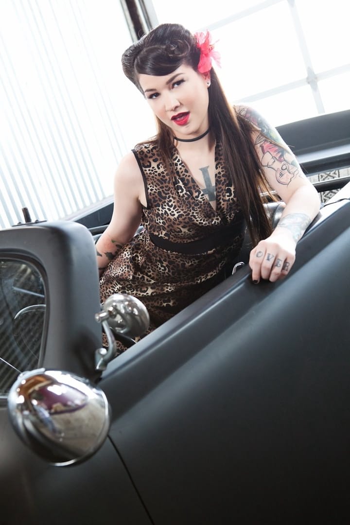 Zarrah strips naked spreading her tiny tits and smooth pussy inside a vintage convertible - 3