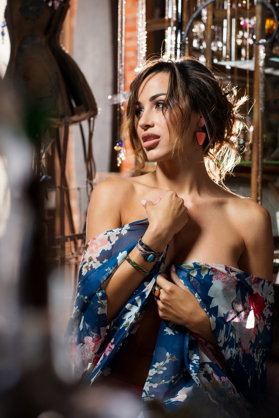 Gorgeous Ana Cheri flaunting her perfect fake boobs on the staircase - 1