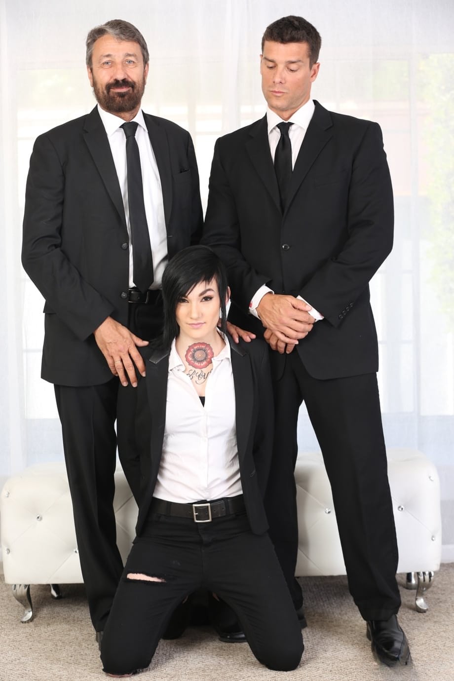 Nikki Hearts gets drilled by two hung coworkers in steamy triple-X office dp - 3