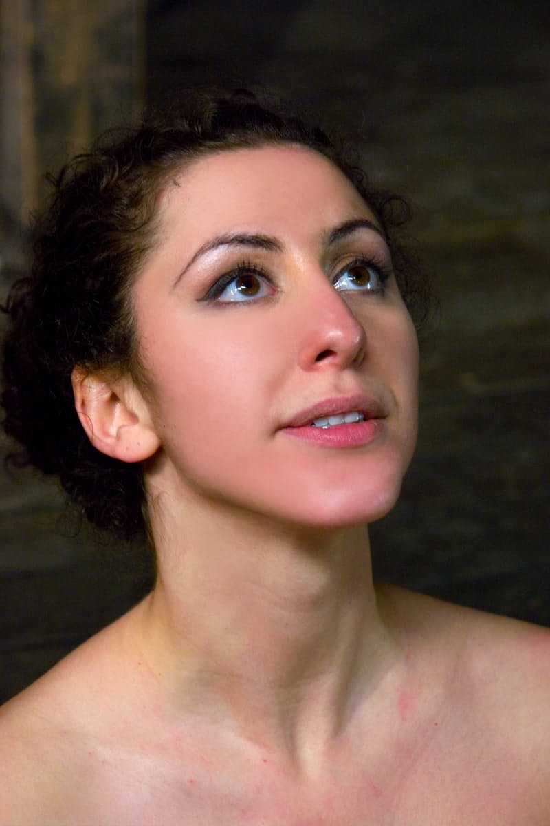 Principessa Donna inzuppata di docce dorate e umiliazione sporca - 2