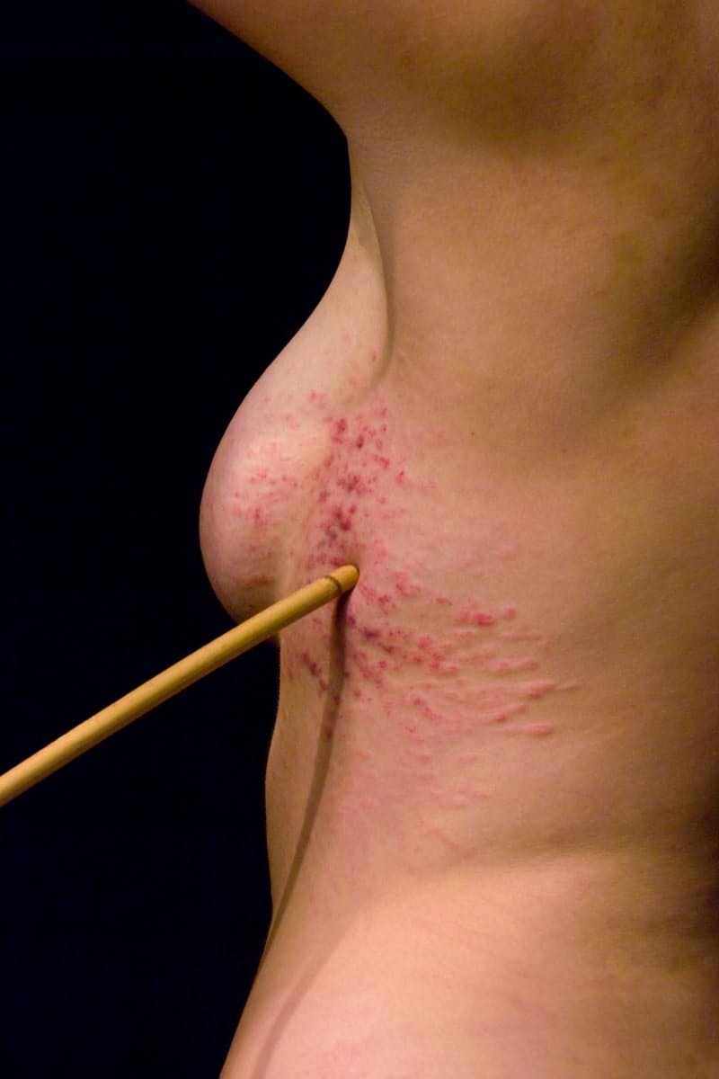 Principessa Donna inzuppata di docce dorate e umiliazione sporca - 15