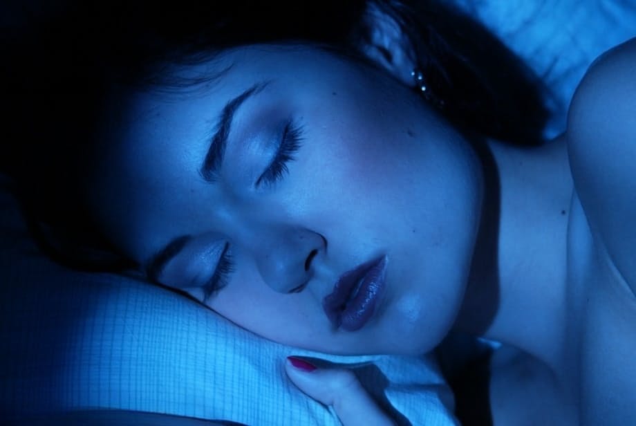 Hardcore brunette Sasha Grey pounded throat-deep inside shadowy armory after dark - 9
