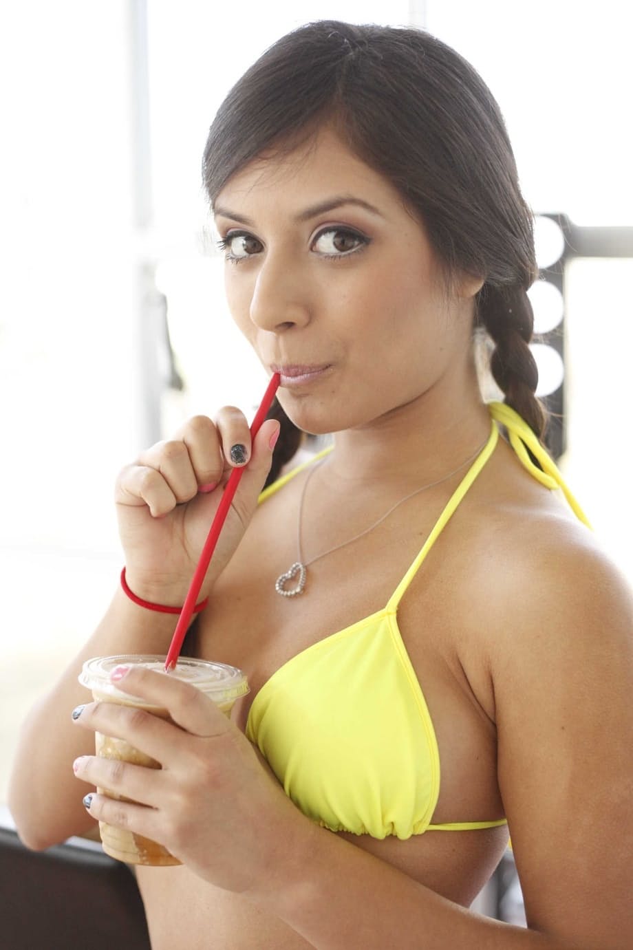 Irresistible Latina bombshell Jynx Maze flashes her juicy curves out of that tiny bikini - 1