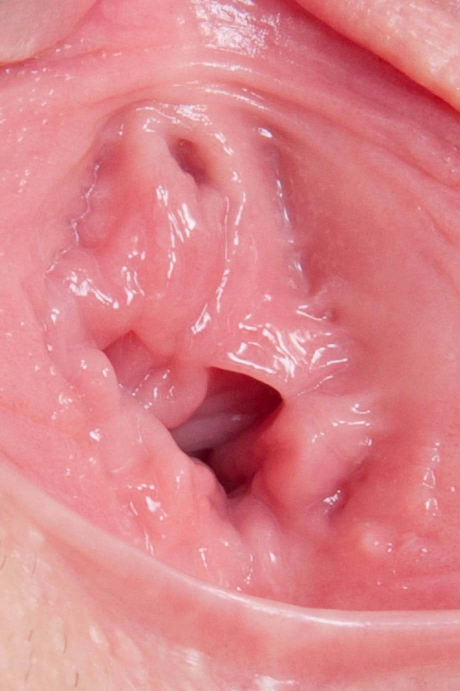 Gorgeous blonde teen Elaina Raye shows her moist pink pussy up close