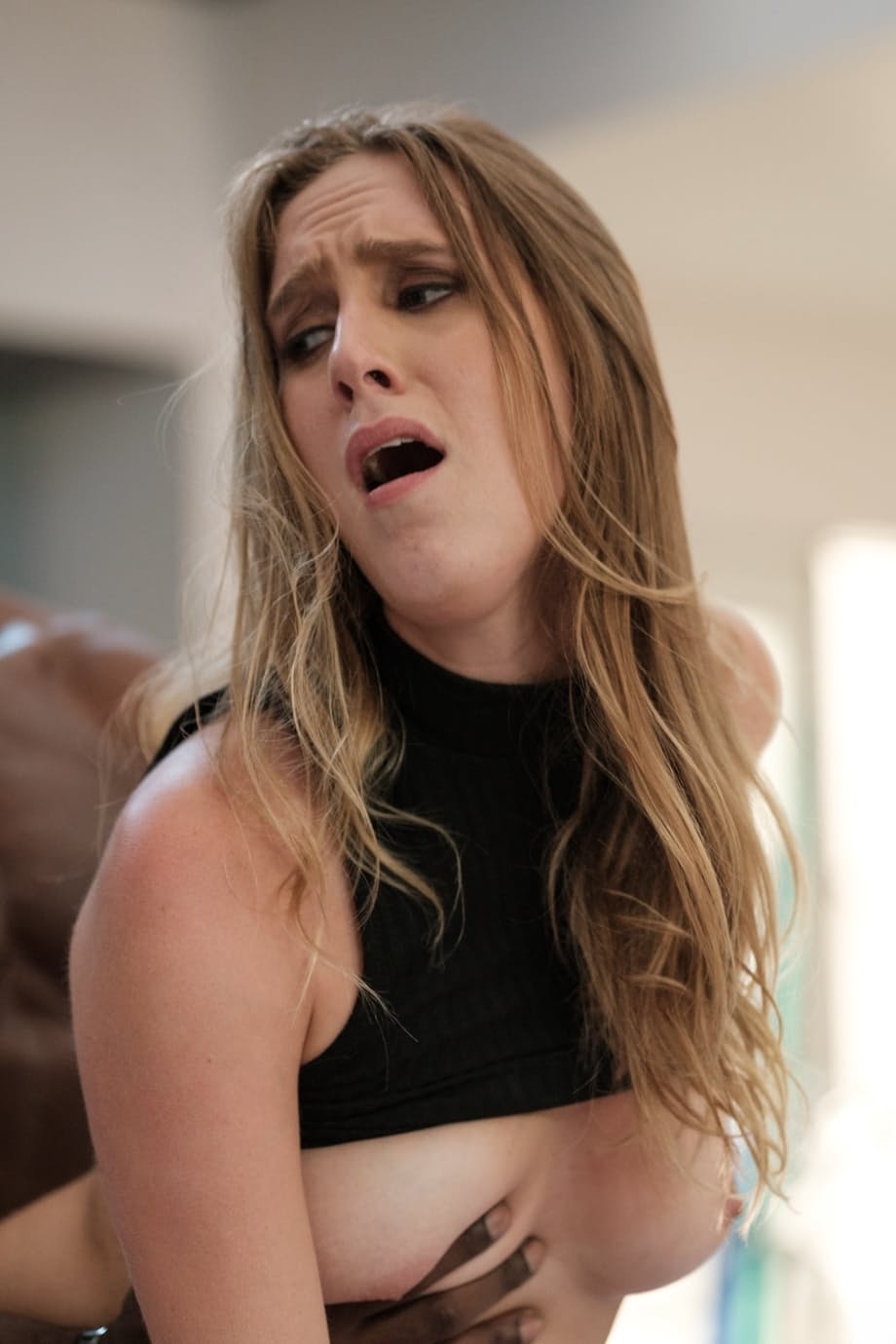 Cadence Lux deepthroats thick BBC while her dripping wet pussy gets relentlessly stretched and flooded with cum - 15