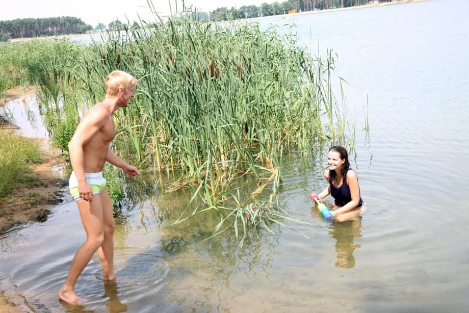 Rita A bent over by the river for deep hard pounding - 4