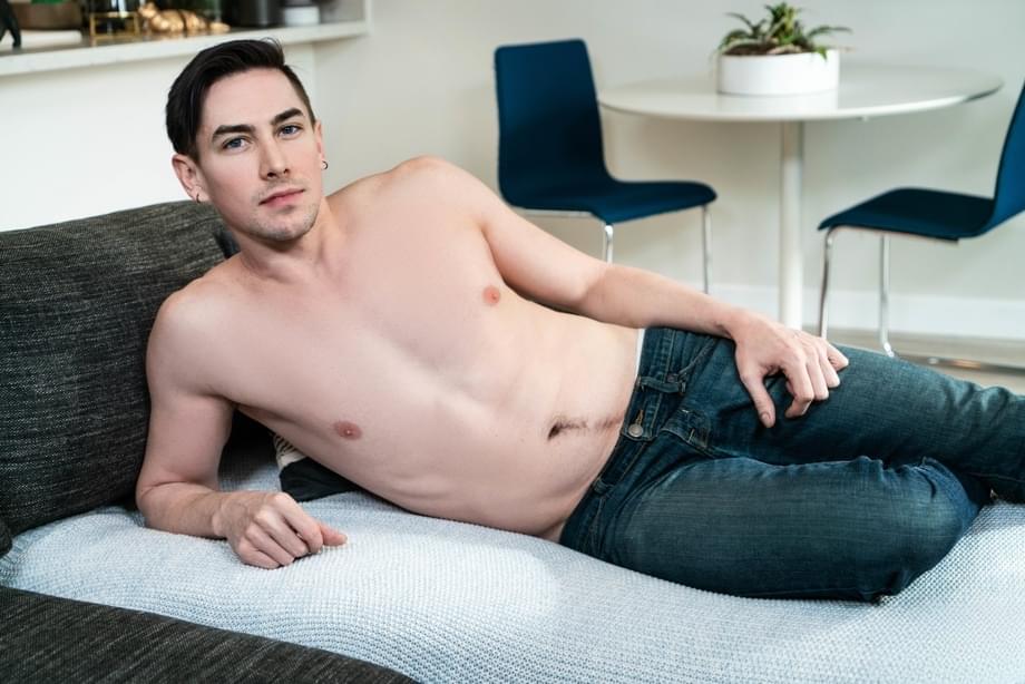 Gay boys with fat cocks Zak Bishop & Jack Hunter engage in a bareback fuck