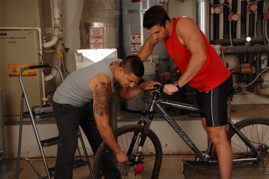 Hunter Vance bangs Trystan Bull's raw ass on the bicycle in lustful gay action - 2