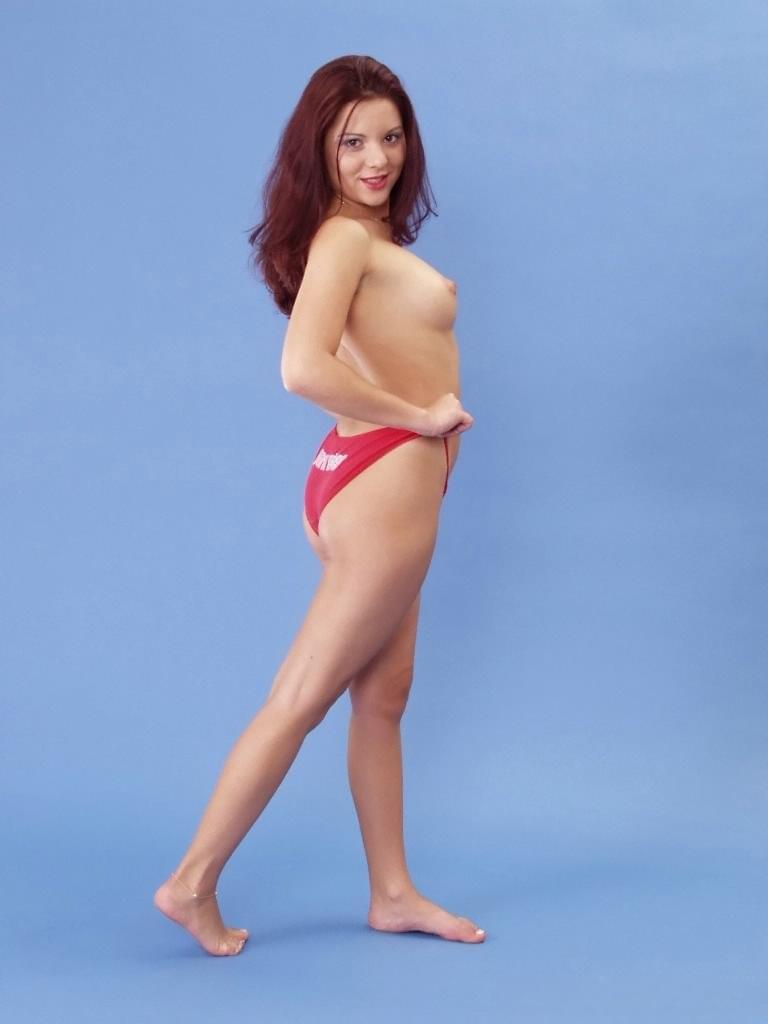 Petite Melissa Gold Seductively Caresses Her Naked Young Body Solo - 8