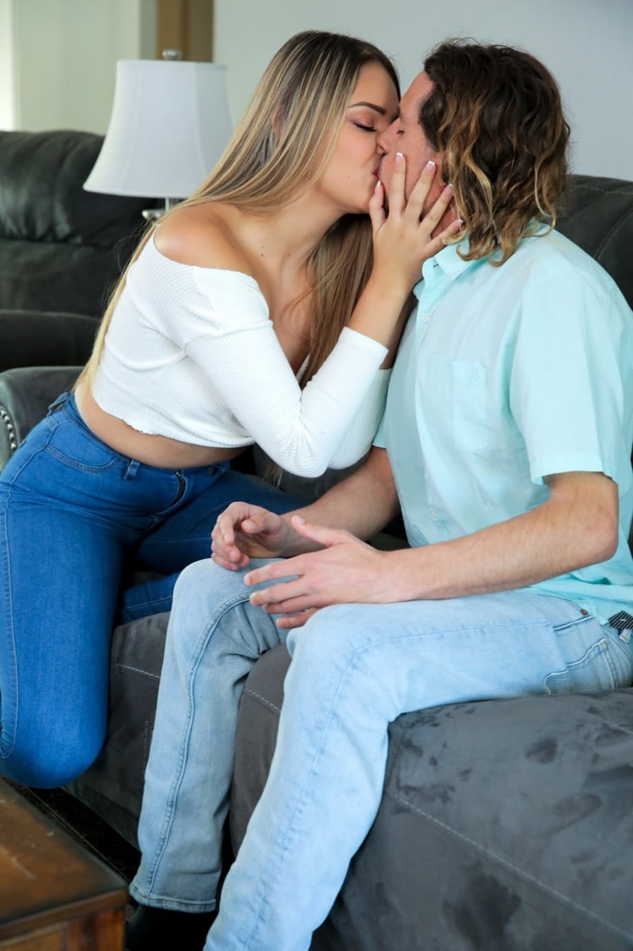 Beautiful young blonde Gizelle Blanco gets a pussy licking & a good dicking - 6