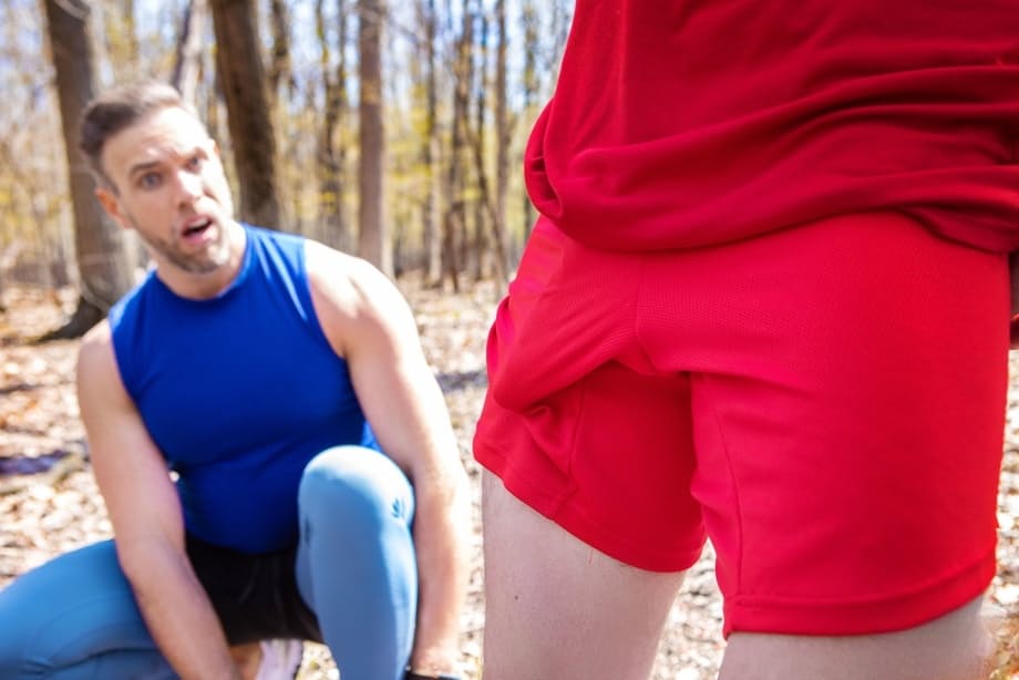 Alex Mecum destroza brutalmente el culo de Finn Harding en sexo gay salvaje entre fisicoculturistas - 4