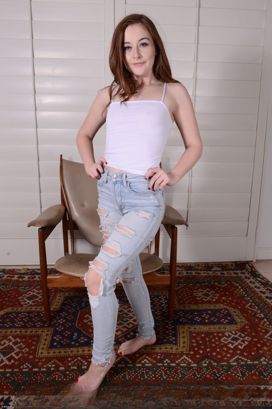 Danni Rivers Shows Off Her Pink Teen Hole Close Up - 2