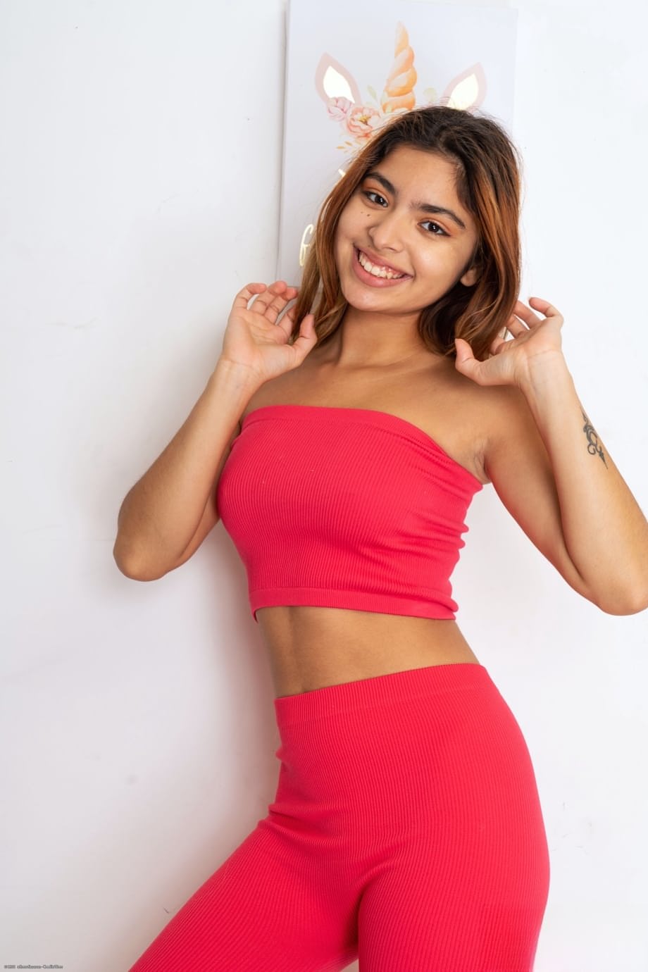 Hazel Heart exposes her tight virgin teen body and round juicy ass - 3