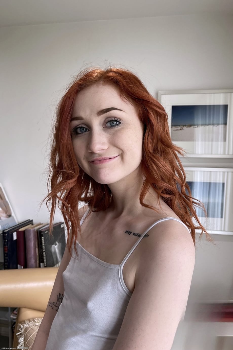 Scarlet Skies unleashes her petite body in a daring, explicit teasing solo session - 2