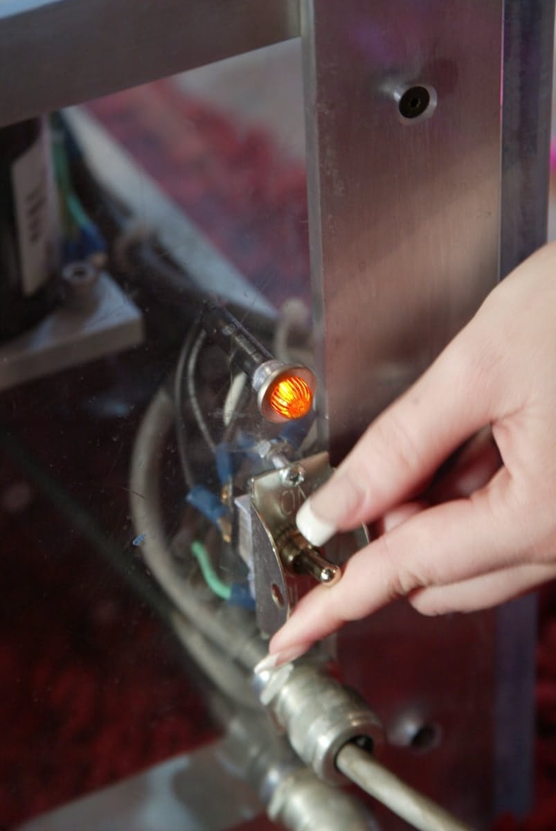 Charlotte Stokely commands every thrust as the machine relentlessly pounds her dripping cunt to an explosive climax - 2