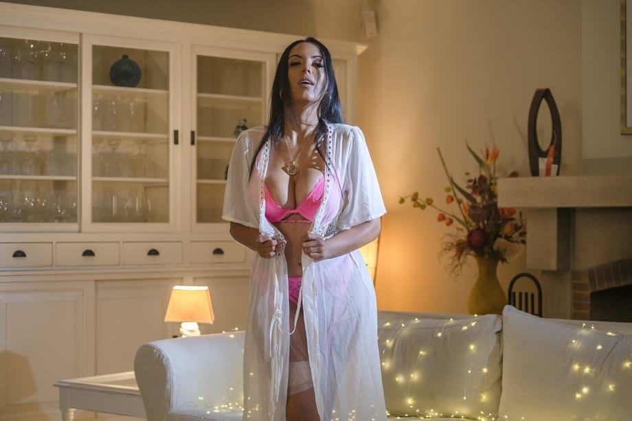 Katrina Moreno flaunts massive breasts, wild lingerie, and dark goddess allure - 6