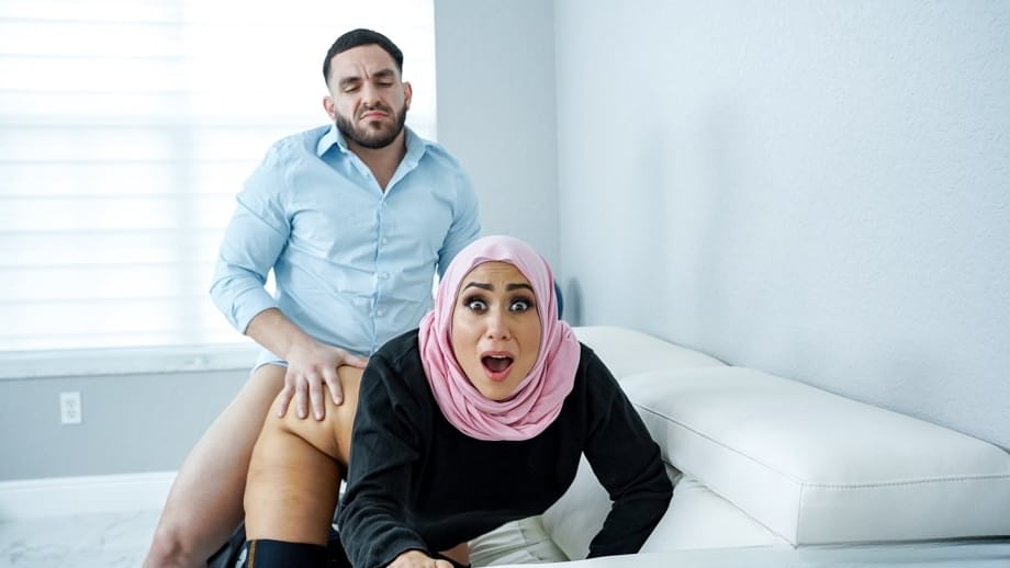 Carmela Clutch flaunts her juicy curves and spreads her thick Latina ass - 14
