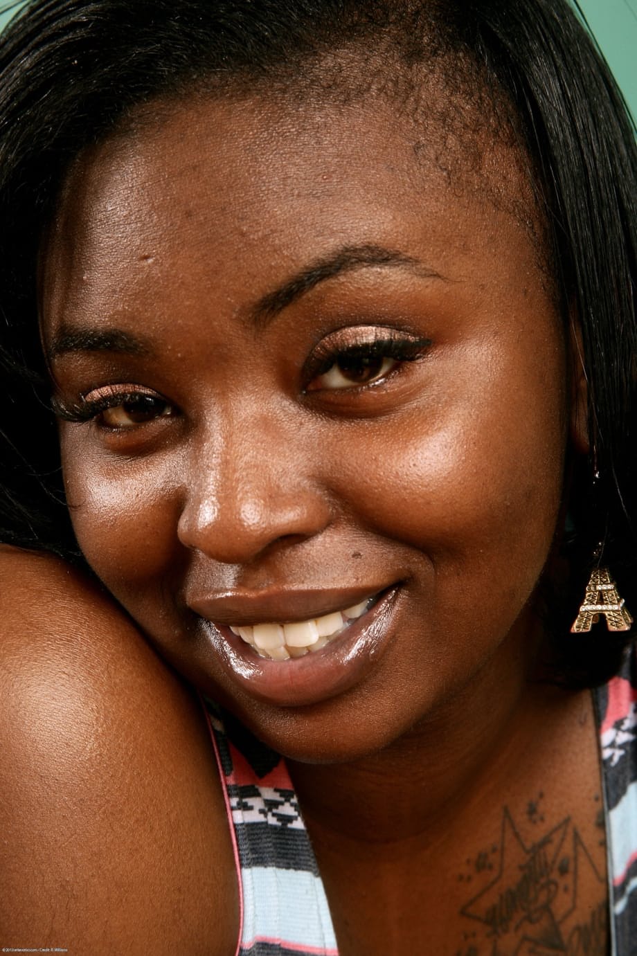 Chocolate exposes every chubby curve while flashing massive melons and wet, bushy ebony holes - 5