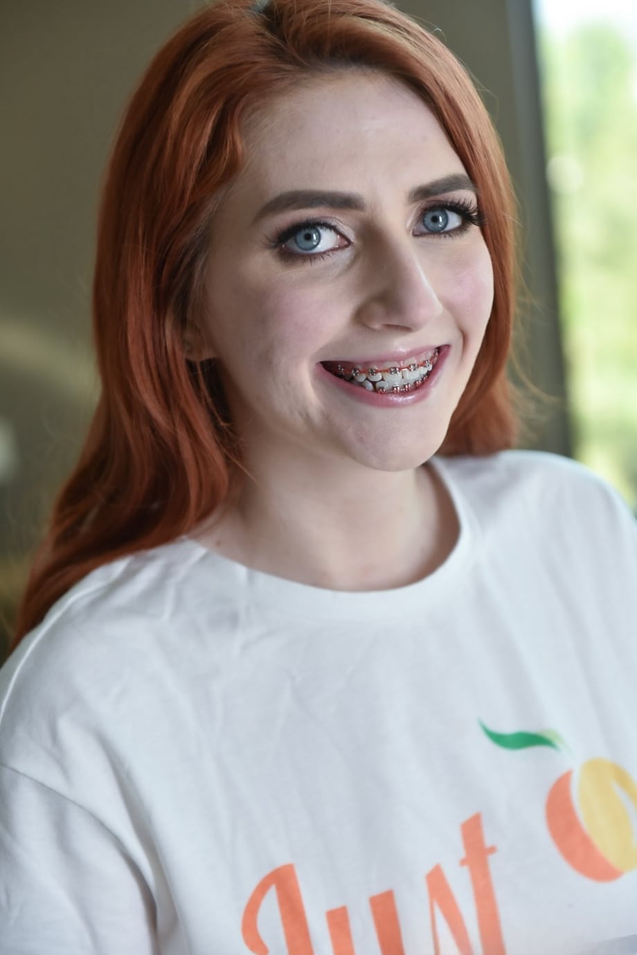 Aria Carson, pelirroja ninfómana, le da una mamada babosa antes de montar profundamente una polla enorme - 8