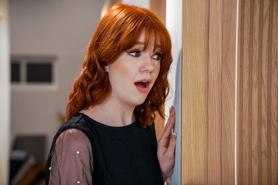Ariel Darling se une a la PAWG Chloe Cooper intercambiando una BBC delgada en un trío descuidado - 13
