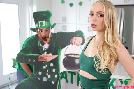 Braylin Bailey’s tight teen pussy gets fiercely pounded by hung stepbro on St Patricks Day - 8
