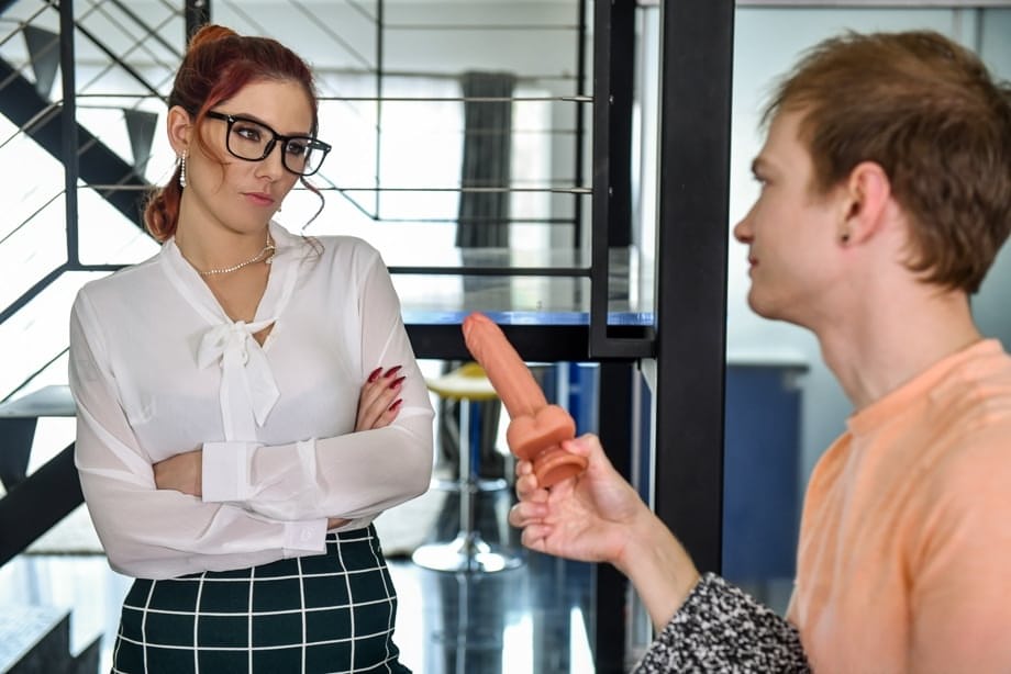 Lexi Luna teaches students seductive skills in explicit sex compilation - 3