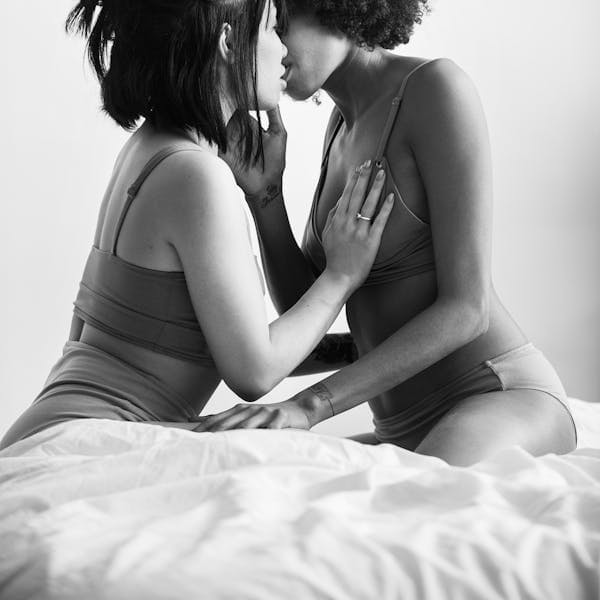 Anneke Necro passionately explores lesbian lust in steamy tongue-twirling sessions - 11