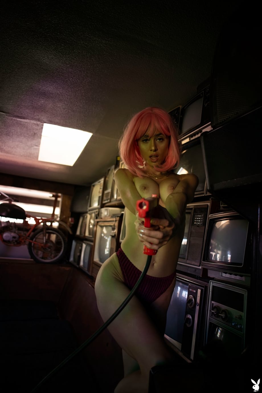 Noel Leon seductive pink hair, luscious big tits stripping and teasing before TVs - 7