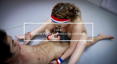 David Lee domina y destruye a múltiples luchadores kinky en una compilación hardcore de cogidas intensas - 14