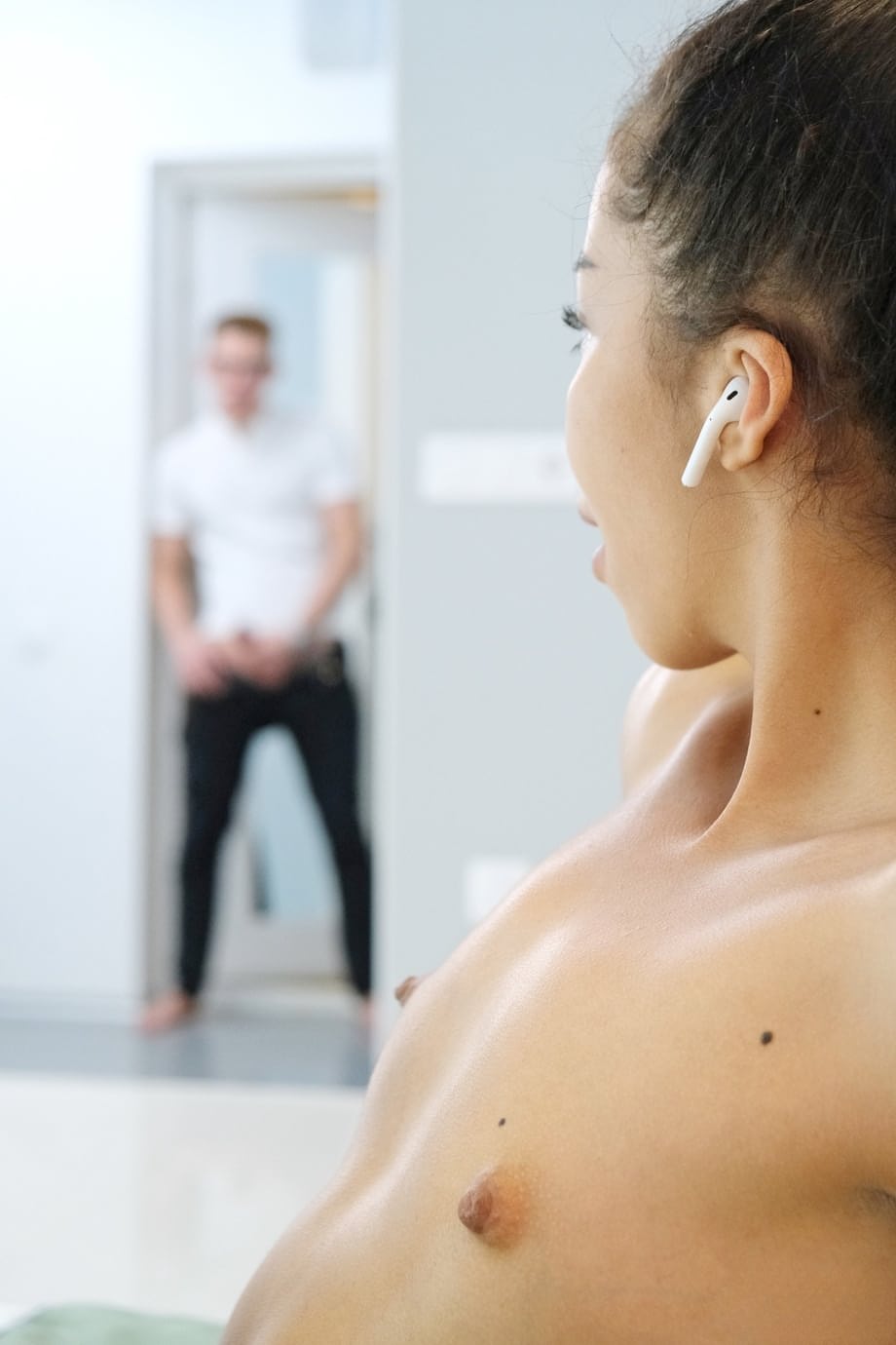 Il culo stretto della ponytails di Lia Lin sbattuto duro dal suo lascivo fratellastro - 7