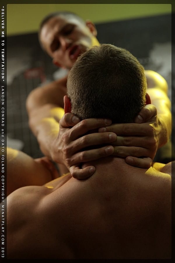 Dato Foland pounded hard by Landon Conrad in erotic office sex - 15
